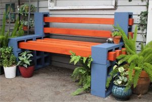 20+ DIY Front Yard Benches That You Should Not Miss