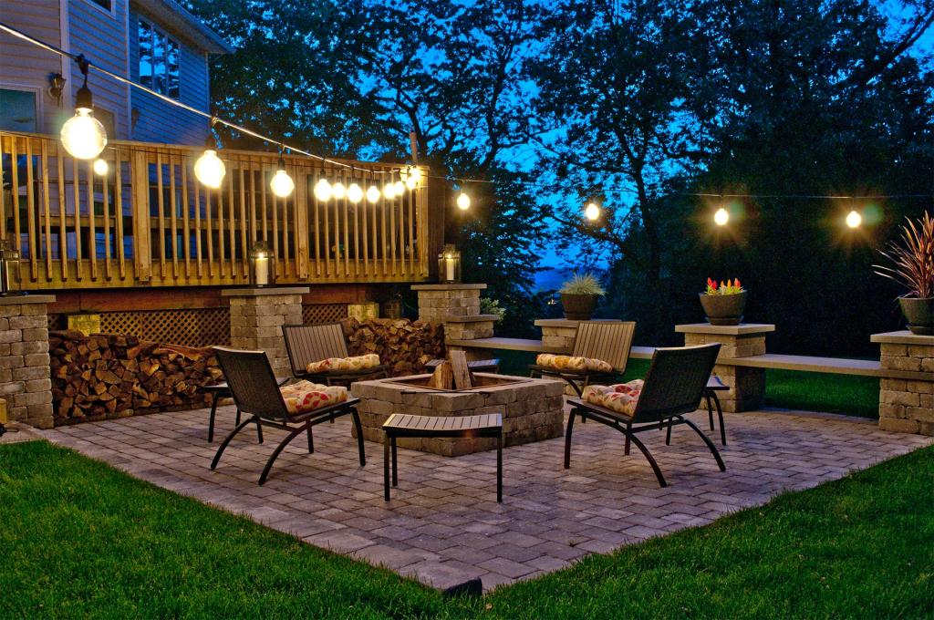 Amazing Outdoor String Lights That You Will Love