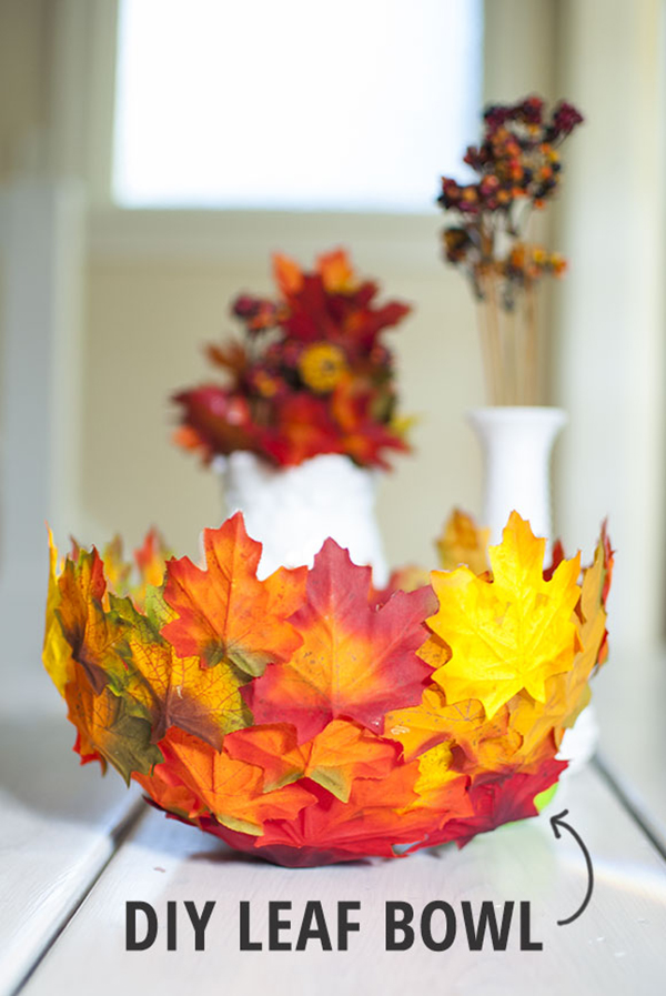 Welcoming Fall Leaves Crafts That Will Amaze You