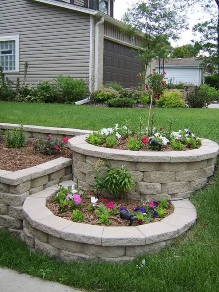 Impressive DIY Flower Beds That Will Decorate Your Garden