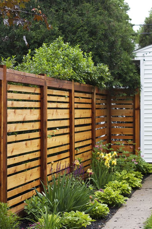 Wonderful Wooden Fence Ideas For Your Outdoor Decor
