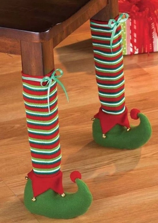 Christmas-Elf-Feet-Table-Decor