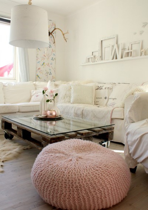 baby-pink-knitted-pouf-interior
