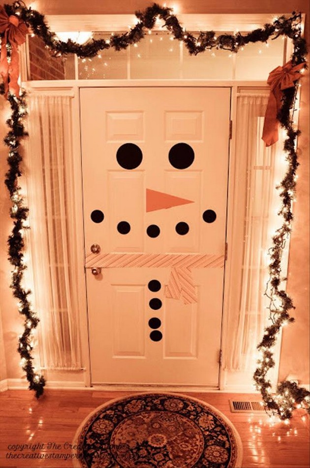 funny-snowman-front-door