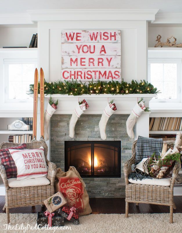 christmas-cottage-chimney-decor-ideas