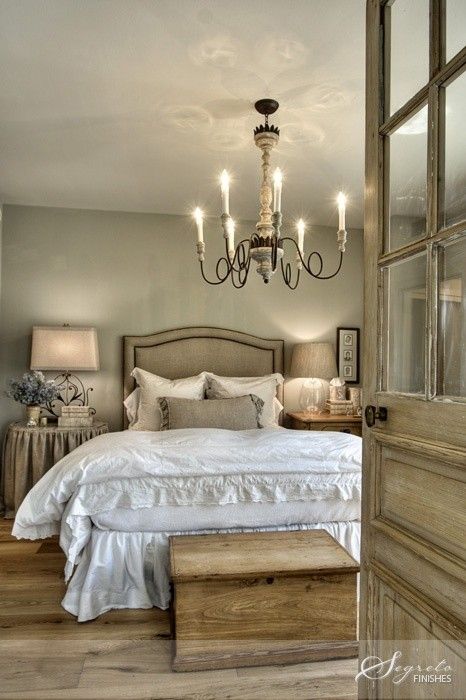rustic-bedroom-interior