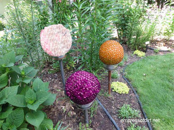 colorful-garden-globes