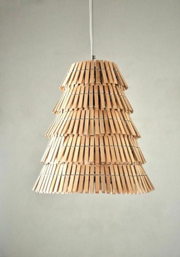 diy-recycled-clothespin-lamp
