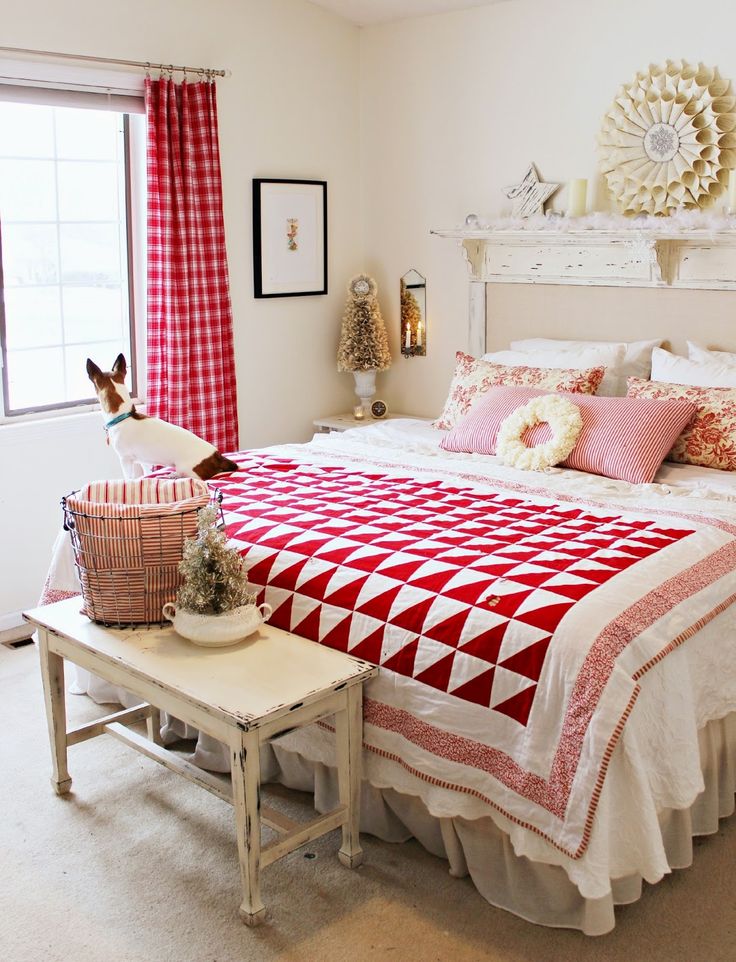 red-and-white-bedroom-decor