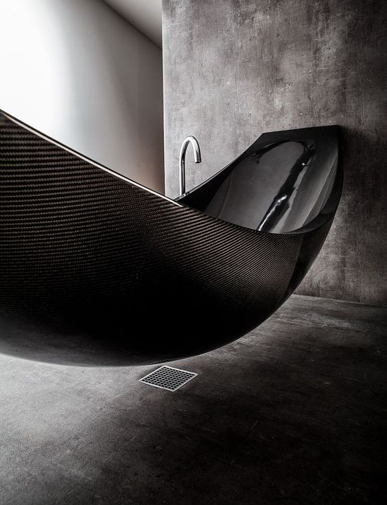 unique-black-bathtub