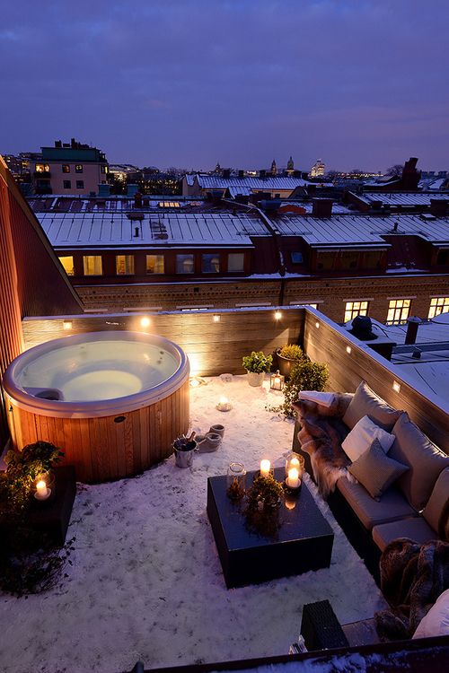 winter-classy-roof-top-balcony-decor
