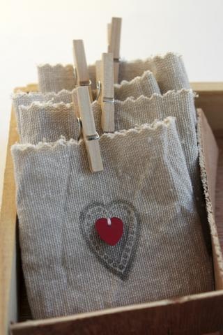 wonderful-rustic-valentines-gift-bags