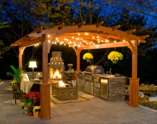 amazing-outdoor-kitchen