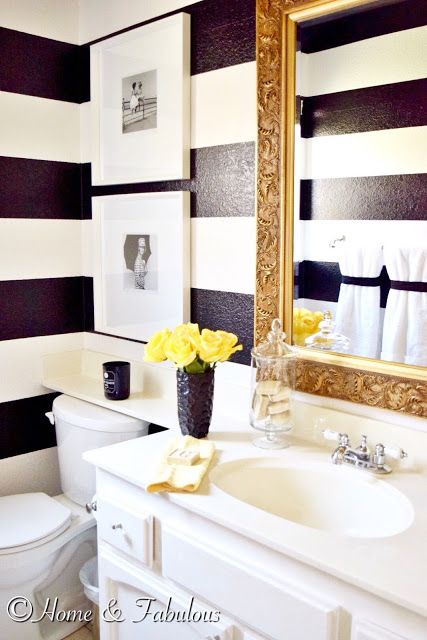 black-and-white-striped-bathroom-decor