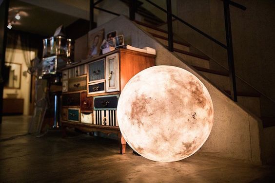 moon-lamp-decor