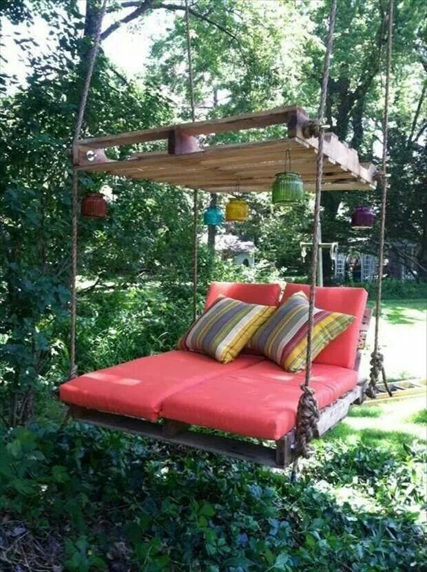 pallet-swing-bed
