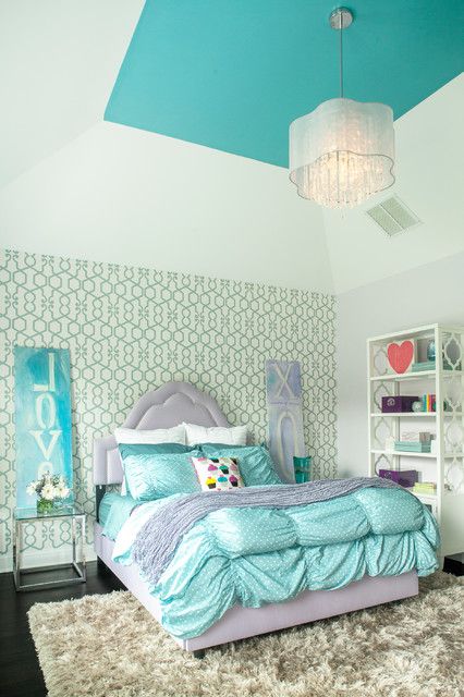teenage-girl-bedroom