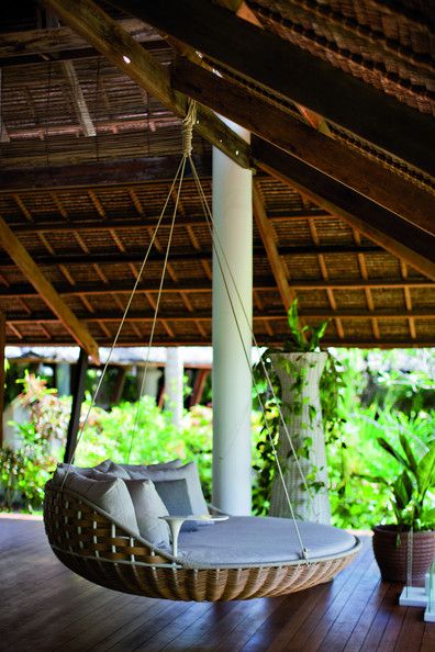 tropical-furniture