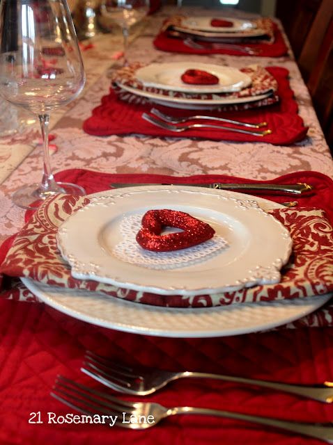 valentines-day-table-setting