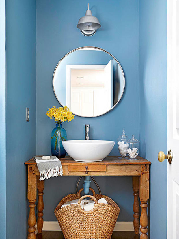 creatively-decorated-powder-room
