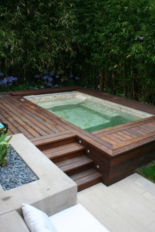 Fascinating Outdoor Hot Tubs That Will Add Style To Your Life