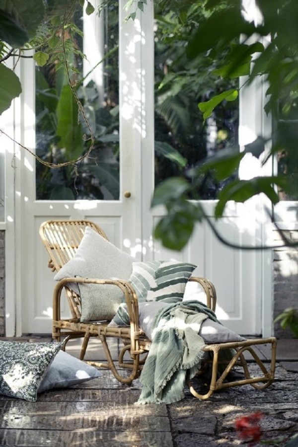 backyard-lounge-chairs2