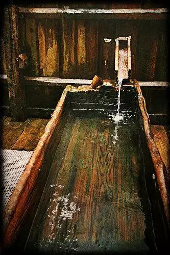 wooden-bathtubs14