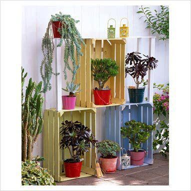 wooden-crates-for-your-garden-decor4