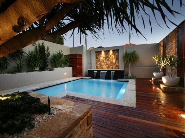 outstanding-home-pool-areas2