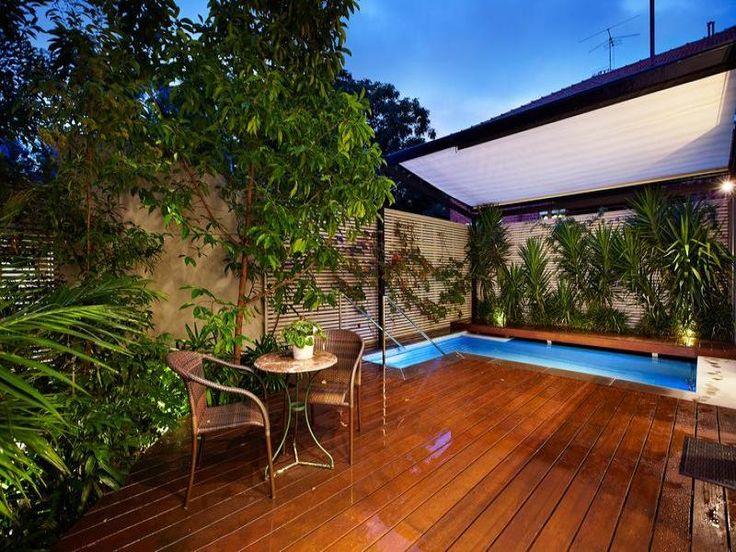 outstanding-home-pool-areas6