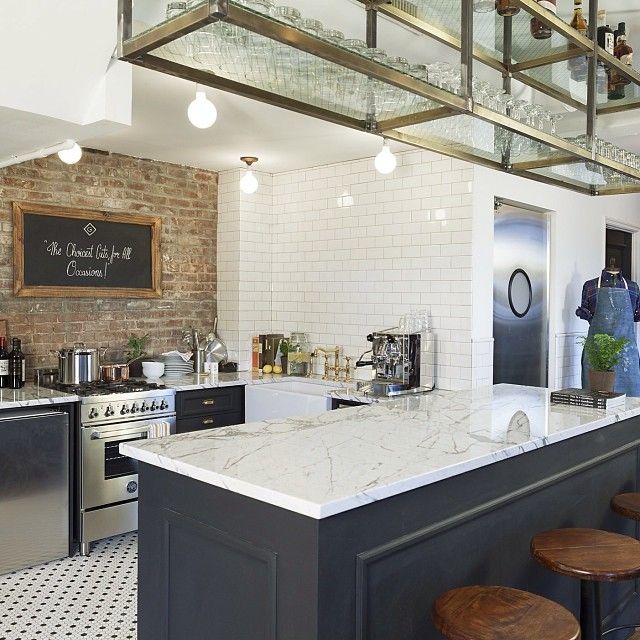 cool-exposed-brick-wall-kitchen6
