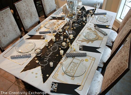 personalized-paper-tablecloths6