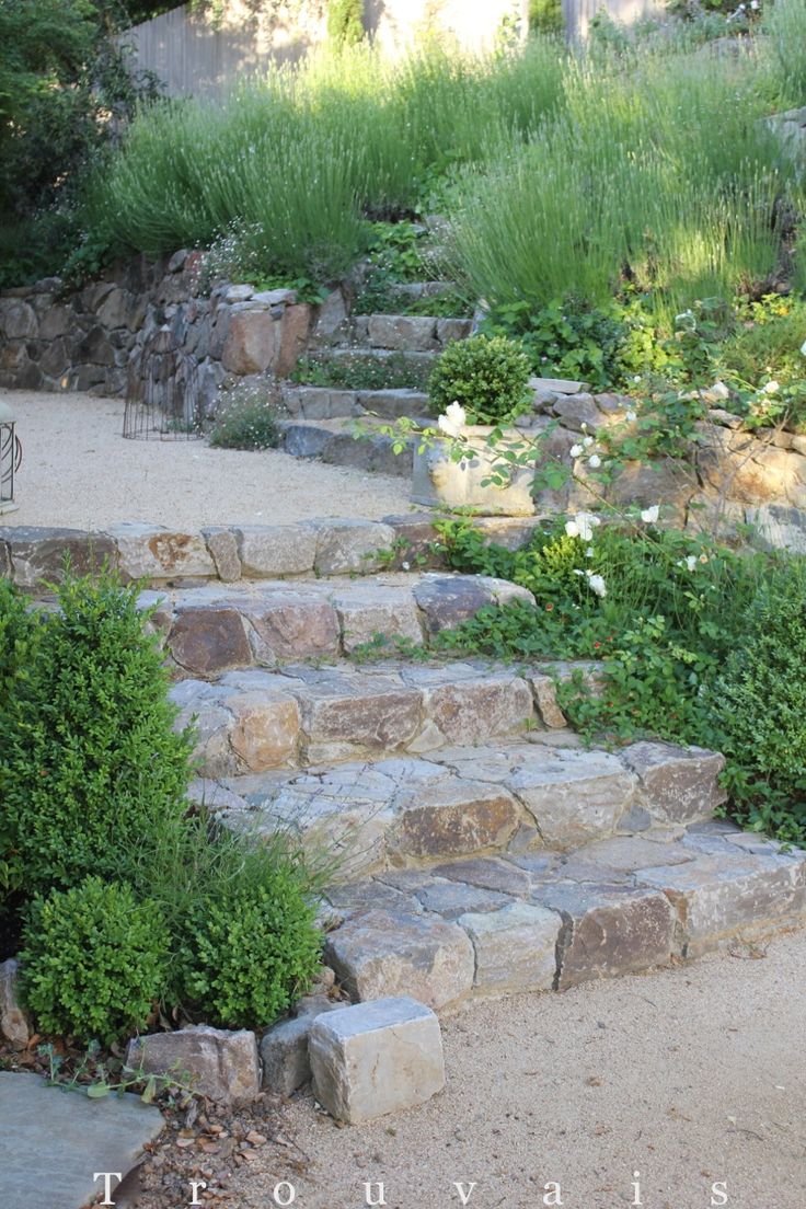 wonderful-garden-stone-steps4